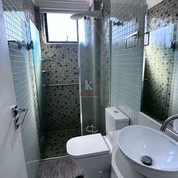 Apartamento em Praia Grande, bairro Guilhermina