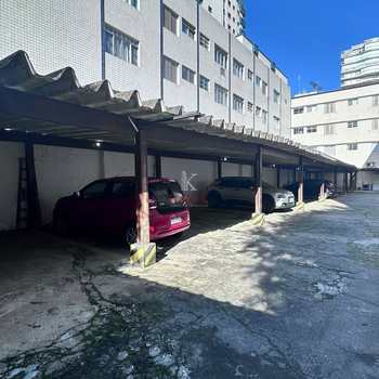 Apartamento em Praia Grande, bairro Vila Guilhermina