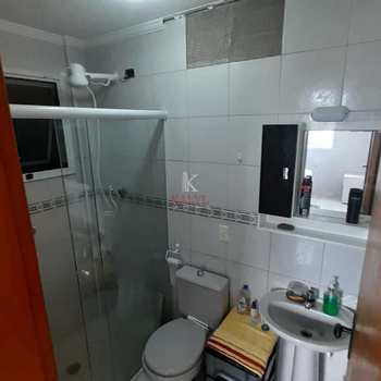Apartamento em Praia Grande, bairro Tupi
