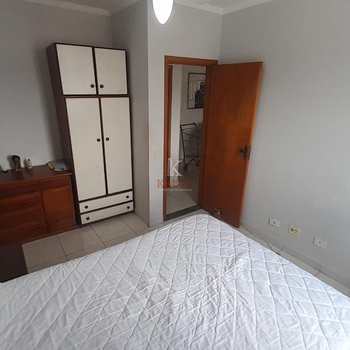 Apartamento em Praia Grande, bairro Tupi