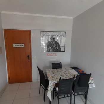 Apartamento em Praia Grande, bairro Tupi