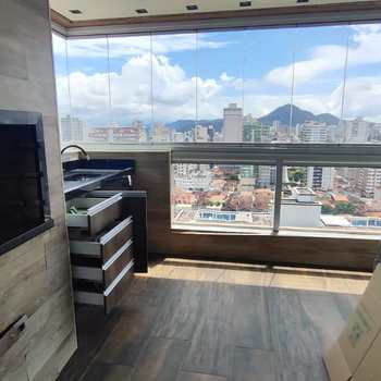 Apartamento em Praia Grande, bairro Guilhermina