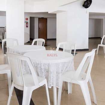 Apartamento em Praia Grande, bairro Guilhermina