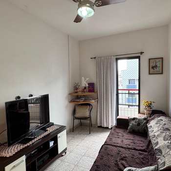 Apartamento em Praia Grande, bairro Canto do Forte