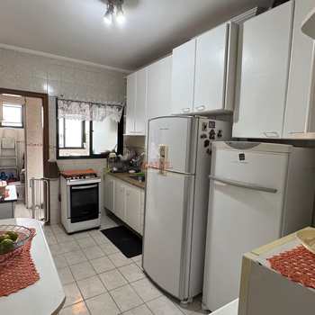 Apartamento em Praia Grande, bairro Canto do Forte