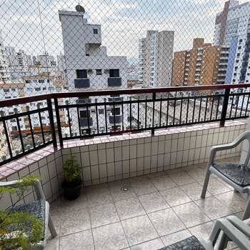 Apartamento em Praia Grande, bairro Canto do Forte