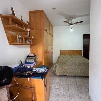 Apartamento em Praia Grande, bairro Canto do Forte
