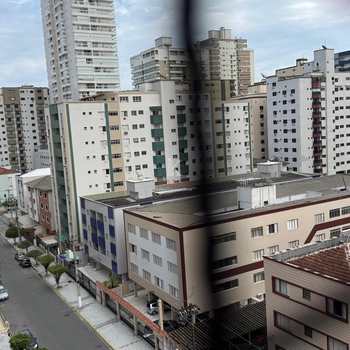 Apartamento em Praia Grande, bairro Canto do Forte
