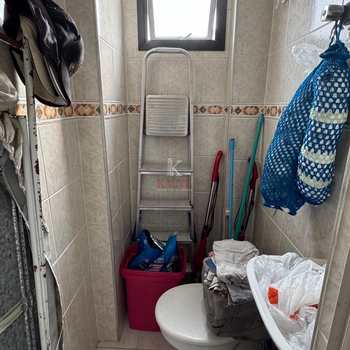 Apartamento em Praia Grande, bairro Canto do Forte