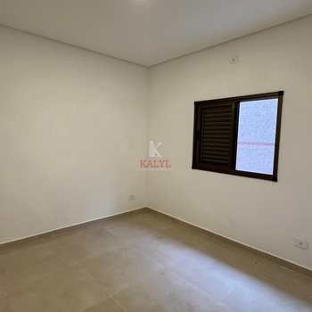 Casa em Praia Grande, bairro Aviação