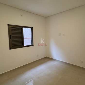 Casa em Praia Grande, bairro Aviação