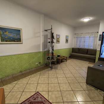 Casa em Praia Grande, bairro Guilhermina