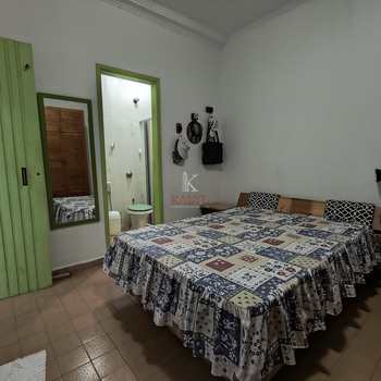 Casa em Praia Grande, bairro Guilhermina