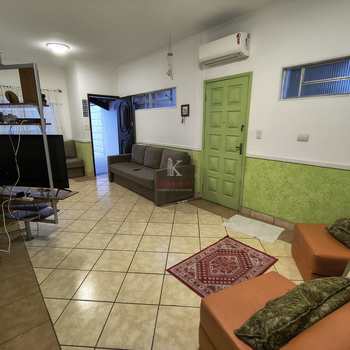 Casa em Praia Grande, bairro Guilhermina