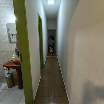 Casa em Praia Grande, bairro Guilhermina