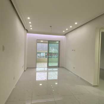 Apartamento em Praia Grande, bairro Canto do Forte