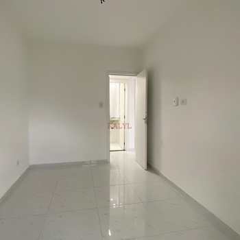 Apartamento em Praia Grande, bairro Canto do Forte