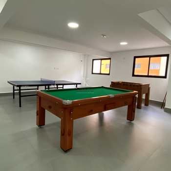 Apartamento em Praia Grande, bairro Canto do Forte