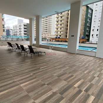 Apartamento em Praia Grande, bairro Canto do Forte