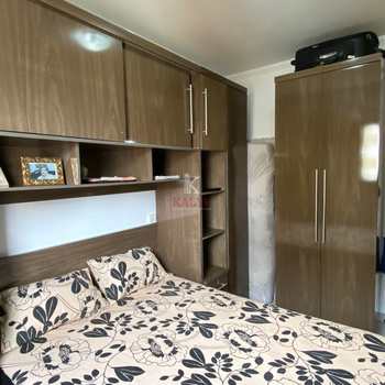 Apartamento em Praia Grande, bairro Canto do Forte