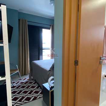 Apartamento em Praia Grande, bairro Canto do Forte