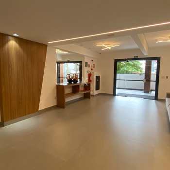 Apartamento em Praia Grande, bairro Canto do Forte