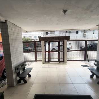 Apartamento em Praia Grande, bairro Aviação