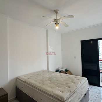 Apartamento em Praia Grande, bairro Guilhermina
