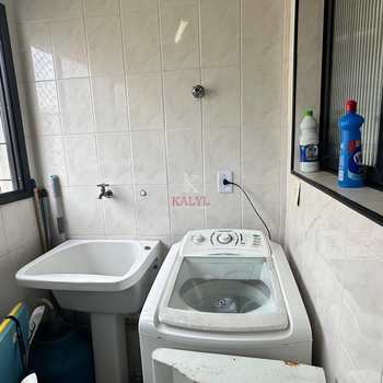 Apartamento em Praia Grande, bairro Guilhermina