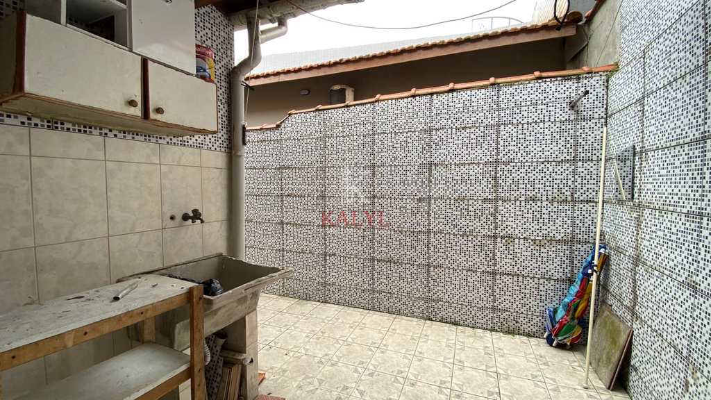 Casa em Praia Grande, no bairro Guilhermina