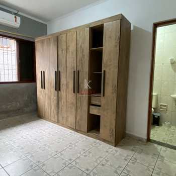 Casa em Praia Grande, bairro Guilhermina