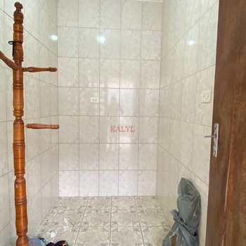Casa em Praia Grande, bairro Guilhermina