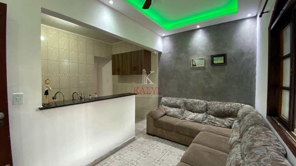 Casa em Praia Grande, no bairro Guilhermina