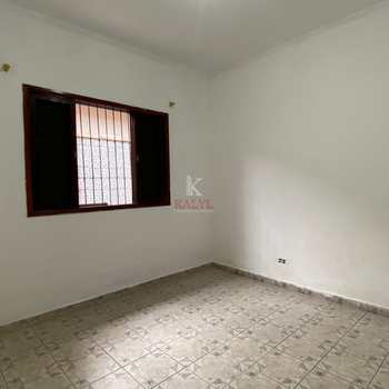 Casa em Praia Grande, bairro Guilhermina