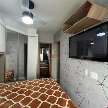 Apartamento em Praia Grande, bairro Guilhermina