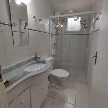 Apartamento em Praia Grande, bairro Canto do Forte