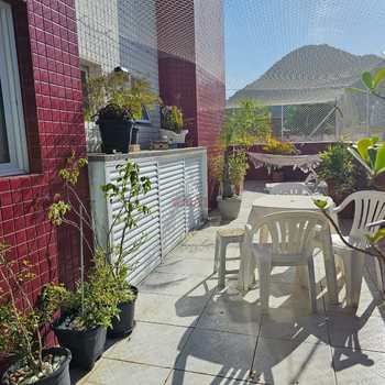 Apartamento em Praia Grande, bairro Canto do Forte