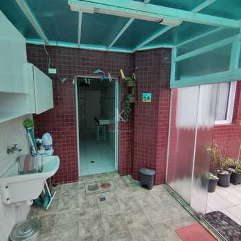 Apartamento em Praia Grande, bairro Canto do Forte