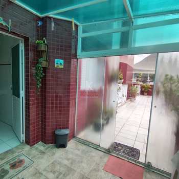 Apartamento em Praia Grande, bairro Canto do Forte