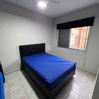 Apartamento em Praia Grande, bairro Canto do Forte
