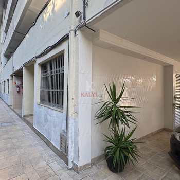 Apartamento em Praia Grande, bairro Guilhermina