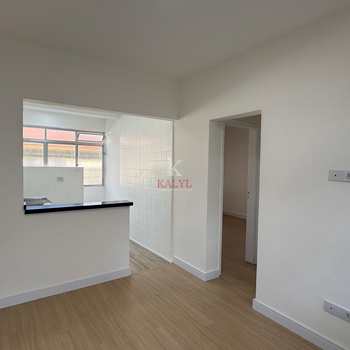 Apartamento em Praia Grande, bairro Guilhermina