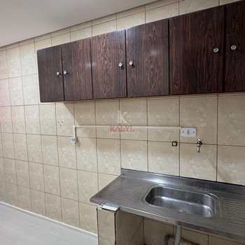 Apartamento em Praia Grande, bairro Canto do Forte