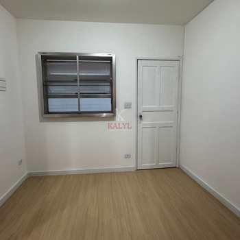 Apartamento em Praia Grande, bairro Canto do Forte