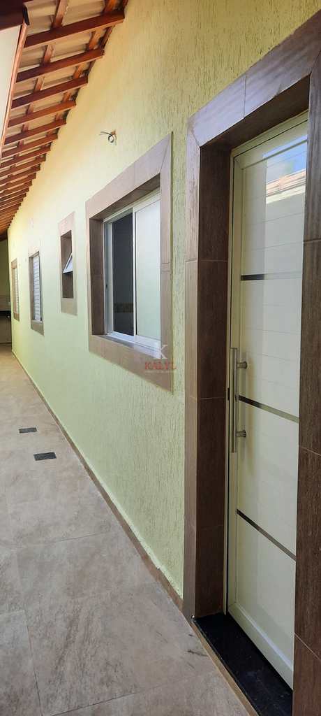 Casa em Praia Grande, no bairro Balneário Maracanã
