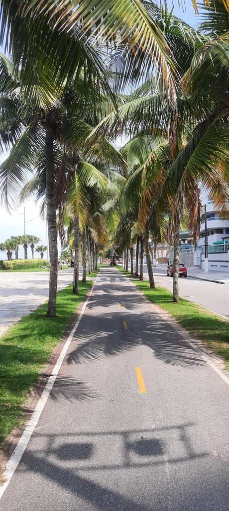 Casa em Praia Grande, no bairro Balneário Maracanã