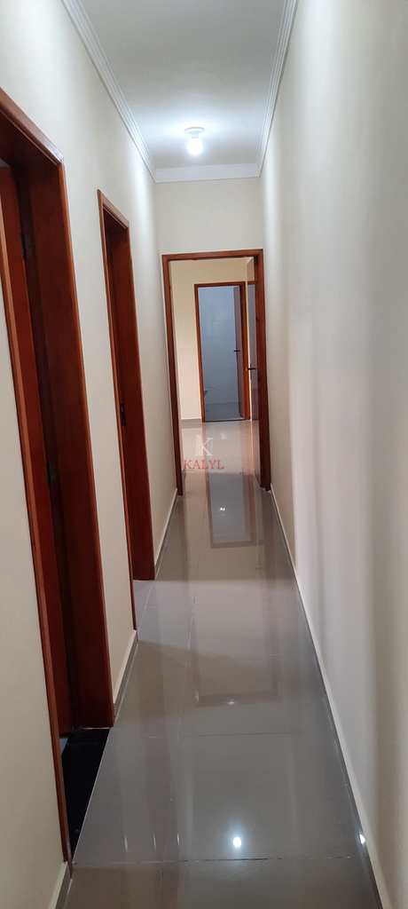 Casa em Praia Grande, no bairro Balneário Maracanã