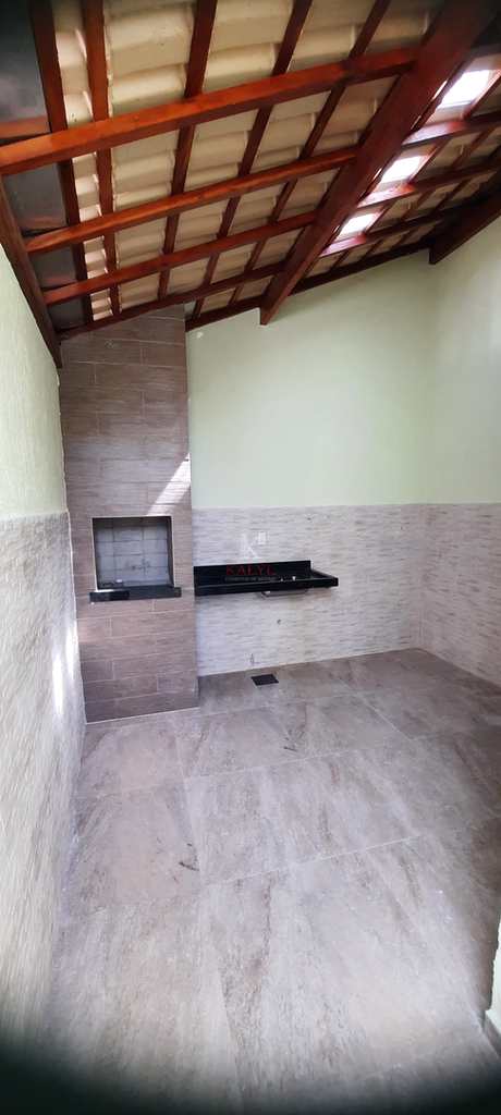Casa em Praia Grande, no bairro Balneário Maracanã