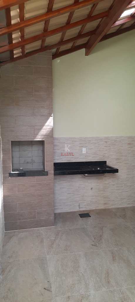 Casa em Praia Grande, no bairro Balneário Maracanã