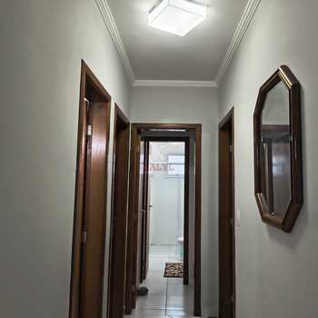 Apartamento em Praia Grande, bairro Ocian